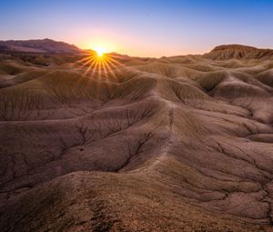 Preview wallpaper canyon, sun, relief, cranny