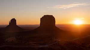 Preview wallpaper canyon, sunset, twilight, valley, landscape