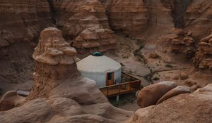 Preview wallpaper canyon, valley, building, rocks, sandy