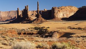 Preview wallpaper canyons, vegetation, sand, walls