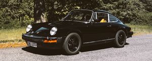 Preview wallpaper car, black, old, side view