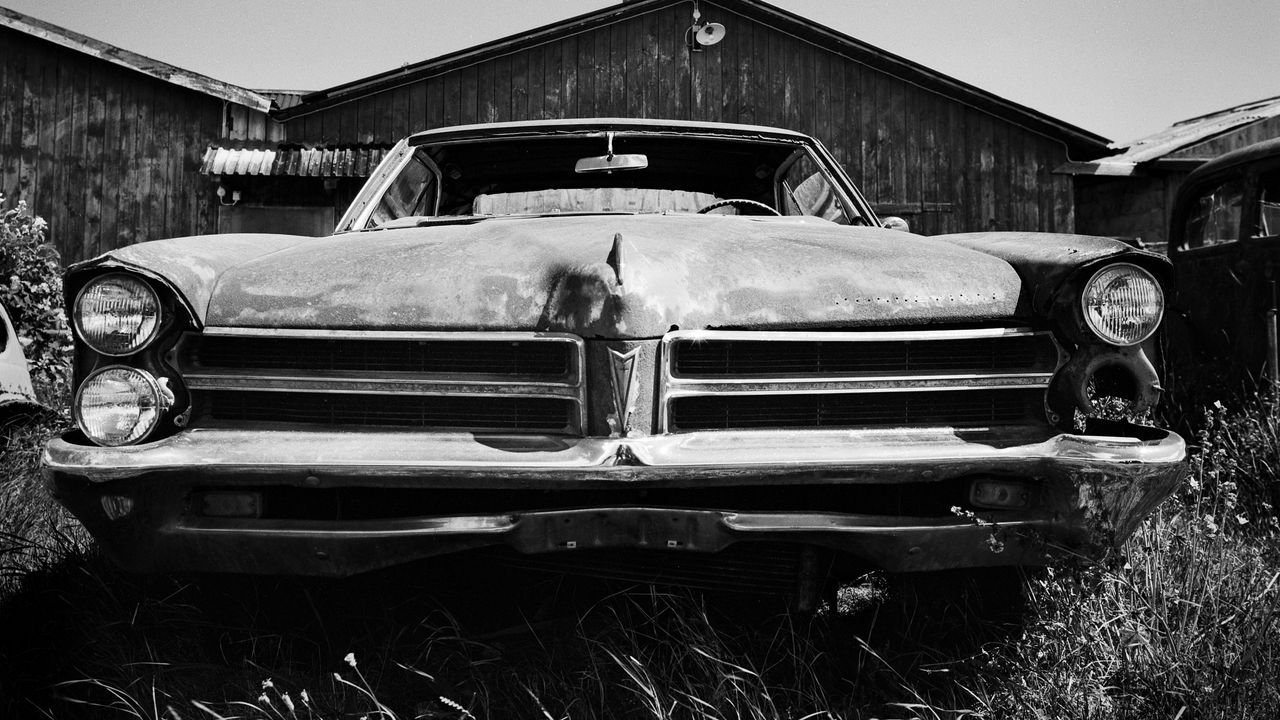 Wallpaper car, front view, retro, old, black and white