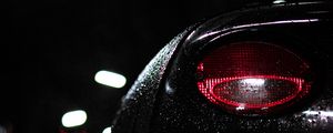 Preview wallpaper car, headlight, drops, moisture, night, dark