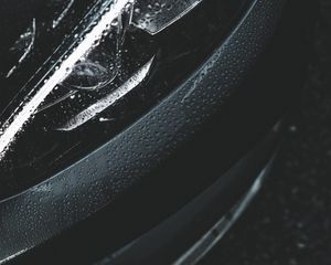 Preview wallpaper car, headlight, drops, wet