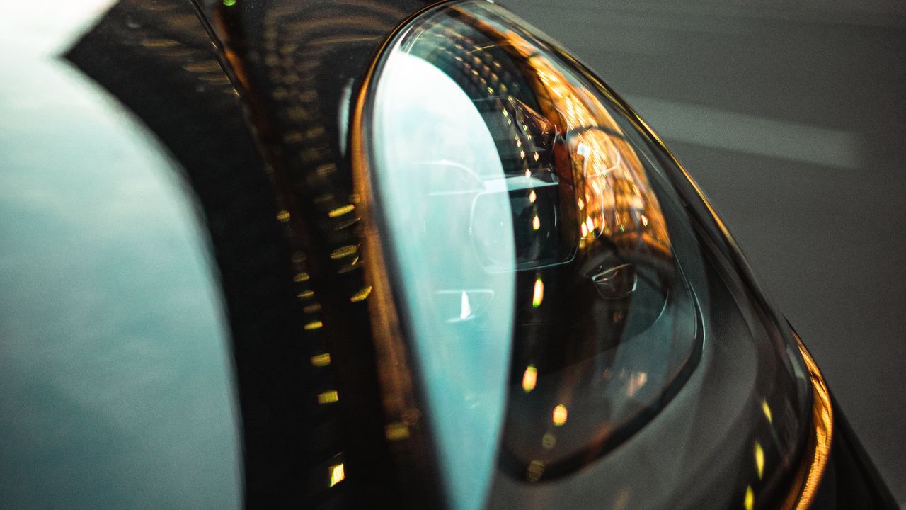 Wallpaper car, headlight, reflection, glare