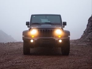 Preview wallpaper car, jeep, suv, black, rain