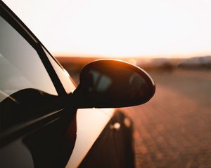 Preview wallpaper car, mirror, black, sun, light, blur