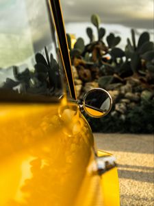 Preview wallpaper car, mirror, retro, yellow, round