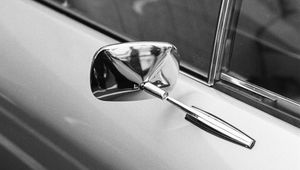 Preview wallpaper car, mirror, vintage, bw, gray