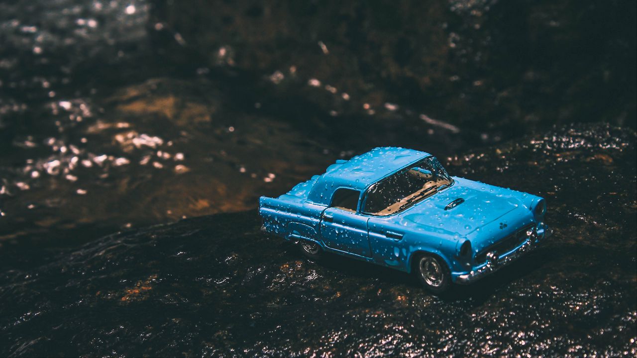 Wallpaper car, model, toy, retro, moisture
