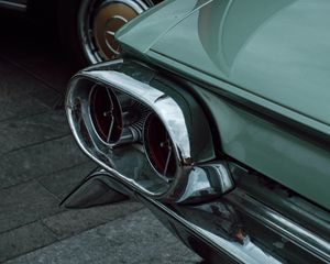 Preview wallpaper car, old, retro, vintage, taillight, chrome