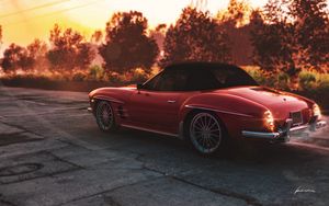 Preview wallpaper car, red, retro, side view