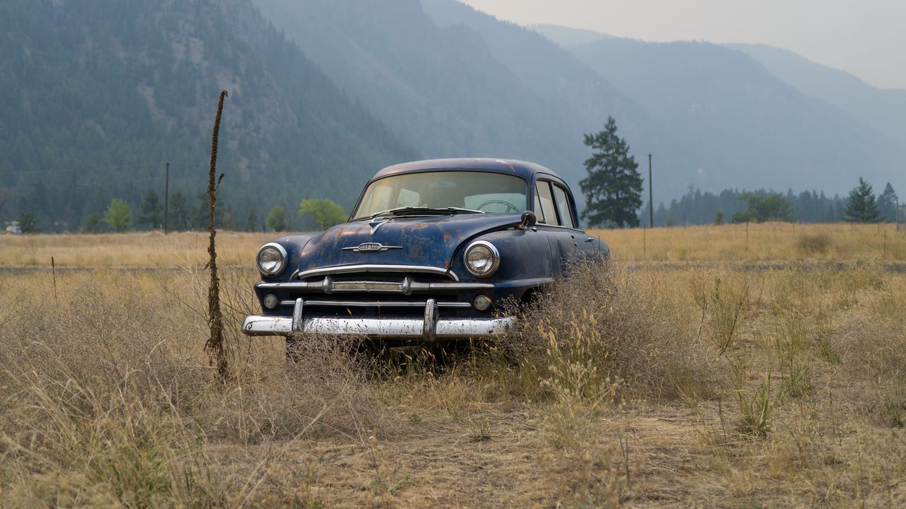 Wallpaper car, retro, blue, field