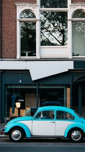 Preview wallpaper car, retro, building, street