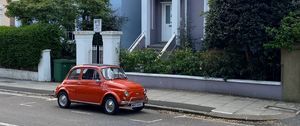 Preview wallpaper car, retro, building, road, street