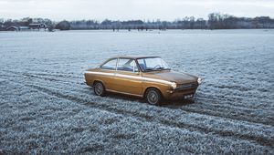 Preview wallpaper car, retro, old, yellow, field