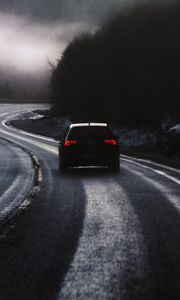Preview wallpaper car, road, fog, dusk