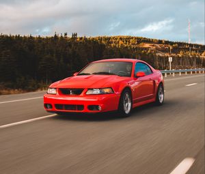 Preview wallpaper car, road, speed, red