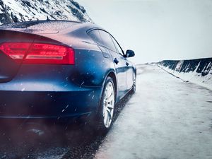 Preview wallpaper car, snow, headlight, movement