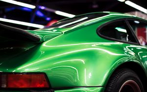 Preview wallpaper car, sportscar, green, side view, wheel