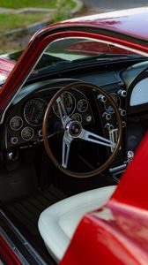Preview wallpaper car, steering wheel, red, old, retro