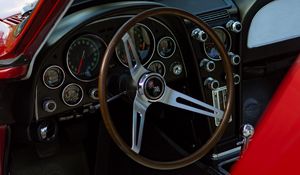 Preview wallpaper car, steering wheel, red, old, retro