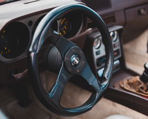 Preview wallpaper car, steering wheel, salon, retro