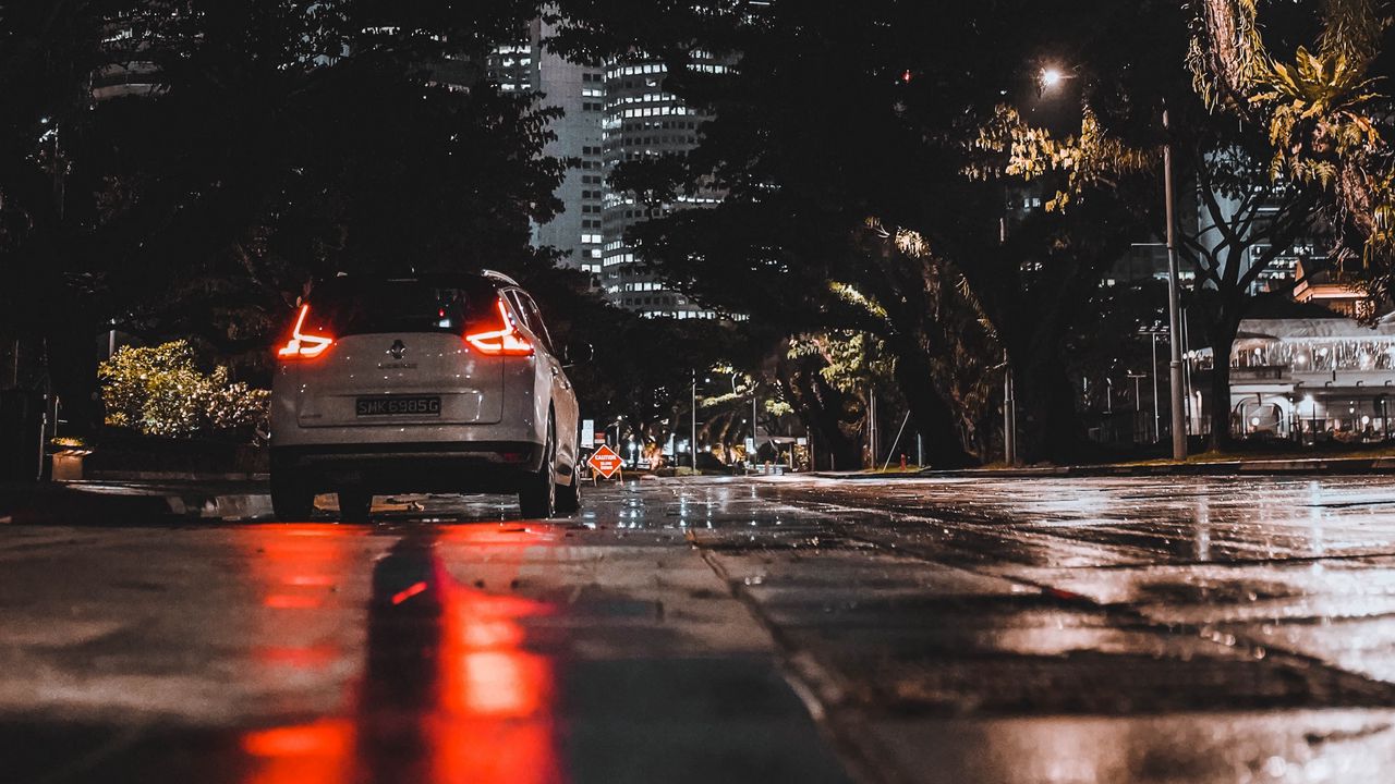 Wallpaper car, street, night, lights, city