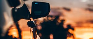 Preview wallpaper car, sunset, movement, mirror blur