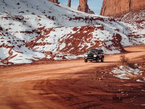 Preview wallpaper car, suv, black, mountains, off-road, ride