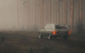 Preview wallpaper car, suv, fog