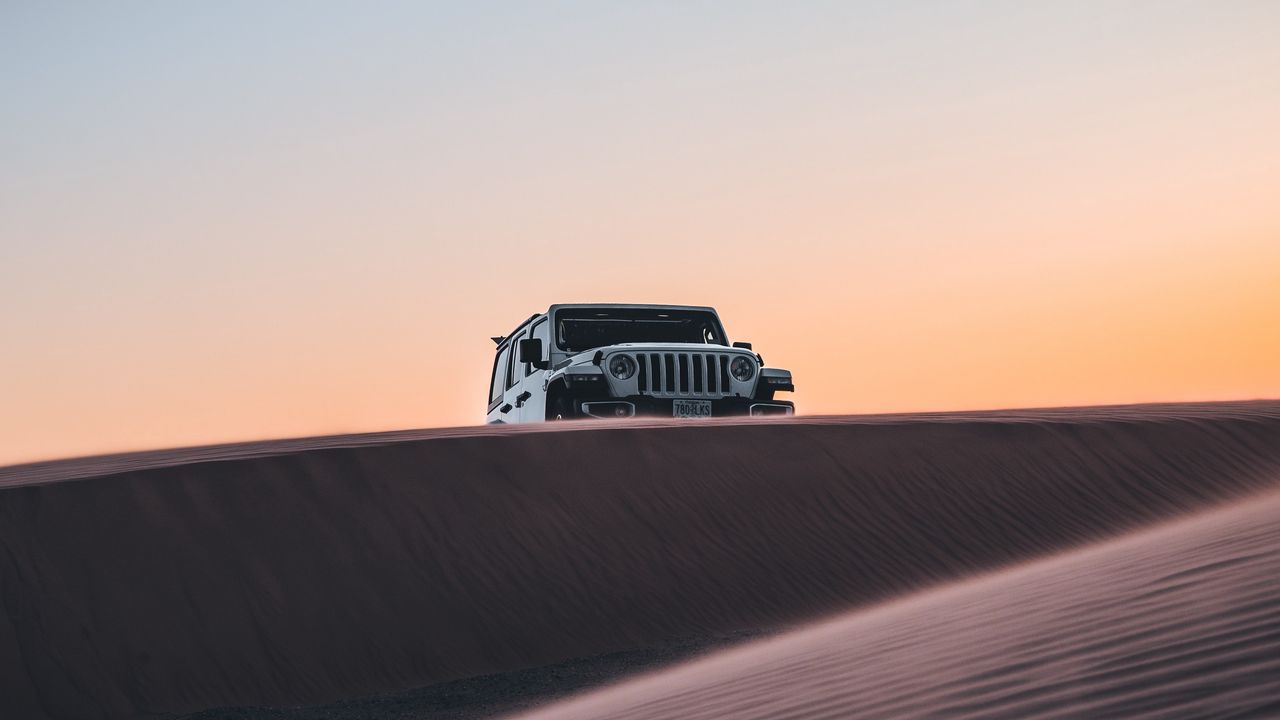 Wallpaper car, suv, sand, desert