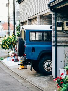 Preview wallpaper car, suv, streets