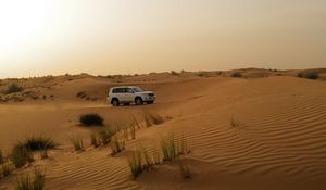 Preview wallpaper car, suv, white, desert, sand