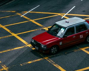 Preview wallpaper car, taxi, marking, asphalt, contrast
