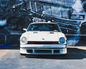 Preview wallpaper car, tuning, wall, graffiti