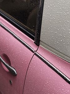 Preview wallpaper car, wet, drops, pink