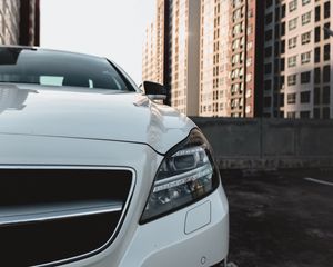 Preview wallpaper car, white, front view, buildings