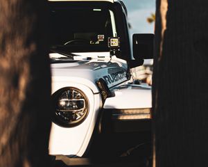 Preview wallpaper car, white, headlight