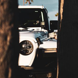 Preview wallpaper car, white, headlight