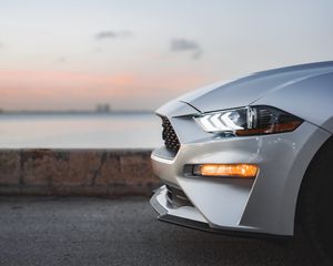 Preview wallpaper car, white, side view, headlights, light