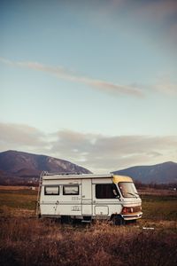 Preview wallpaper caravan, car, white, mountains