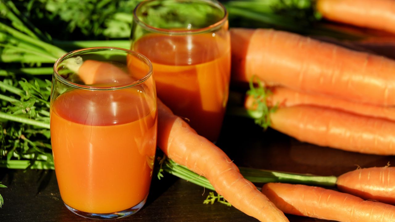 Wallpaper carrots, carrot juice, vegetables