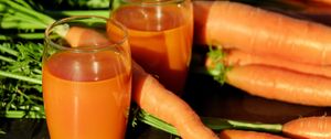 Preview wallpaper carrots, carrot juice, vegetables