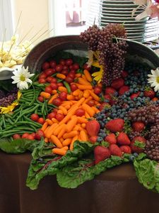 Preview wallpaper carrots, string bean, strawberry, grapes, vegetables, berries, tomatoes