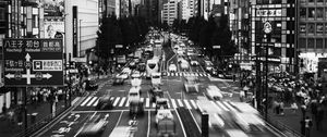 Preview wallpaper cars, long exposure, street, city, black and white, japan