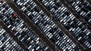 Preview wallpaper cars, parking, dividing lines