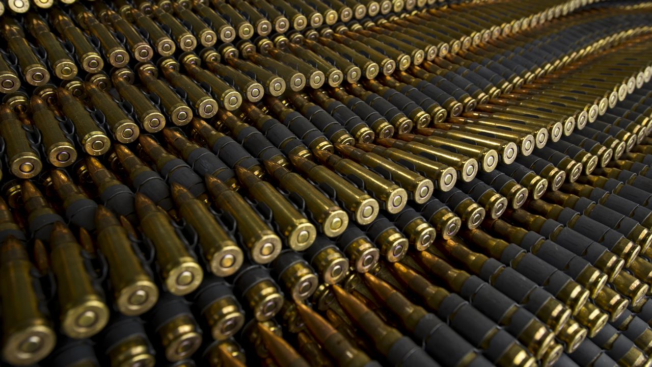 Wallpaper cartridges, bullets, ammunition, army
