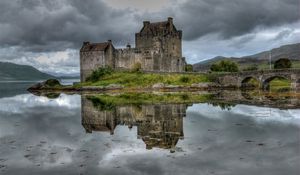 Preview wallpaper castle, bridge, lonely, water