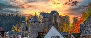 Preview wallpaper castle, building, architecture, old, sunset, autumn